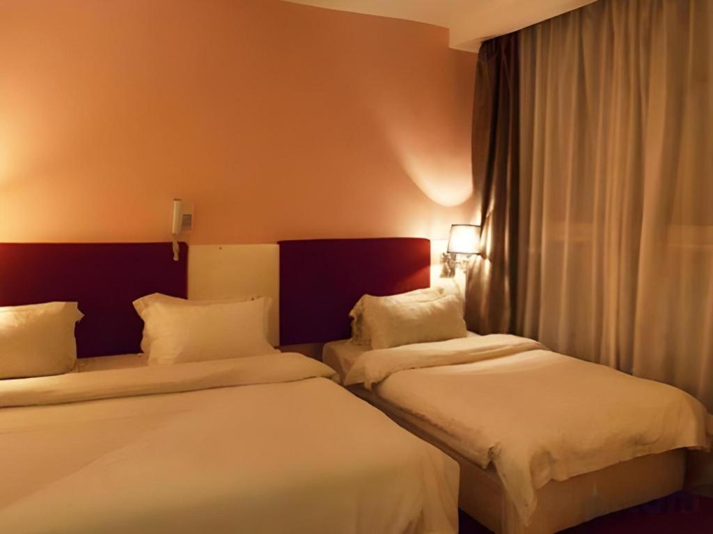 D North Star Hotel & Spa Sandakan Luaran gambar