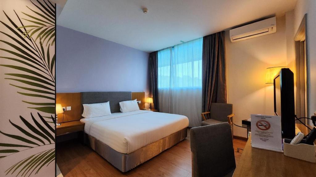 D North Star Hotel & Spa Sandakan Luaran gambar