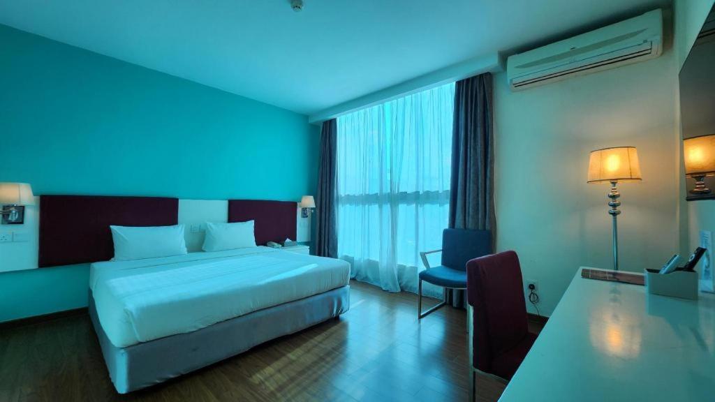 D North Star Hotel & Spa Sandakan Luaran gambar