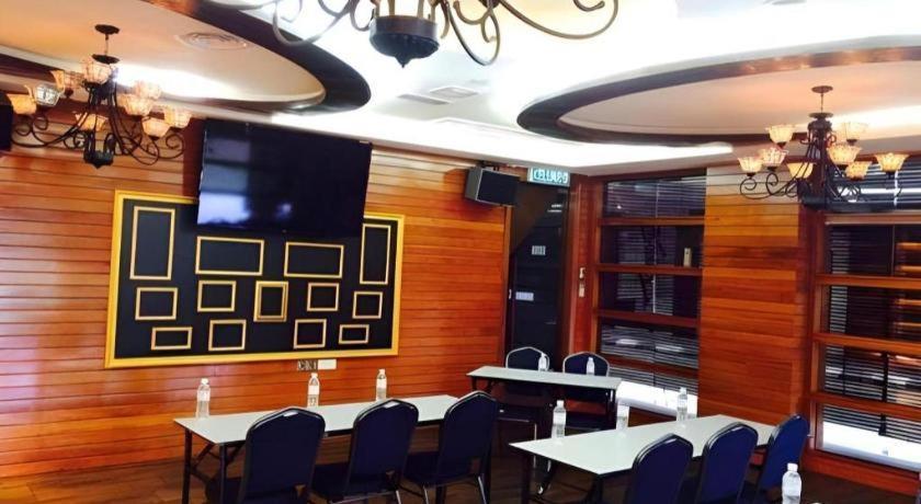 D North Star Hotel & Spa Sandakan Luaran gambar