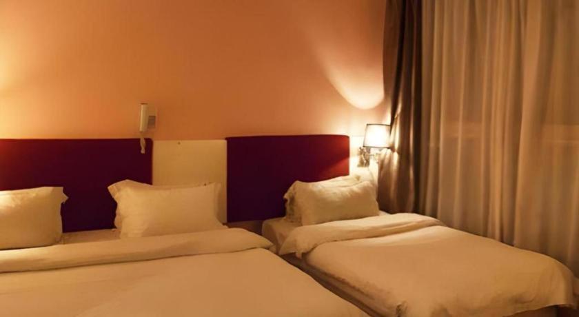 D North Star Hotel & Spa Sandakan Luaran gambar