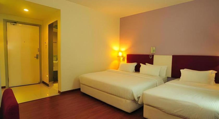 D North Star Hotel & Spa Sandakan Luaran gambar