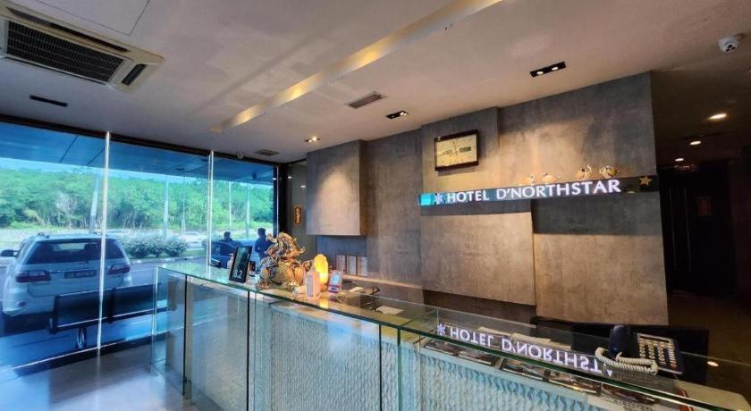 D North Star Hotel & Spa Sandakan Luaran gambar
